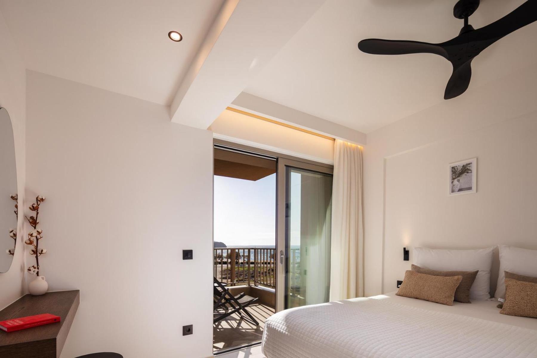 Ririka Beach Living, New Feel-At-Home Luxury Suites Plakias Exterior foto