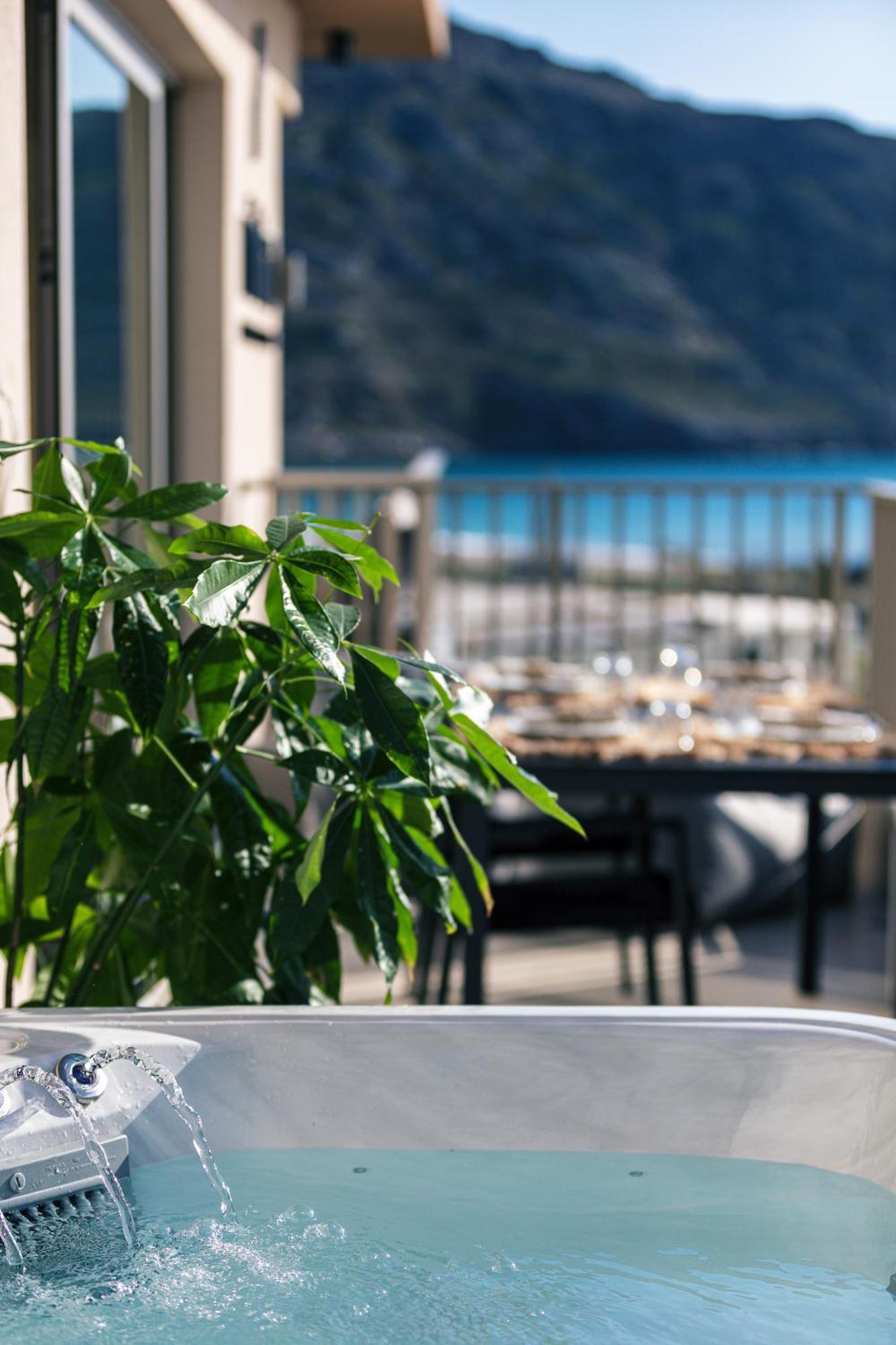 Ririka Beach Living, New Feel-At-Home Luxury Suites Plakias Exterior foto
